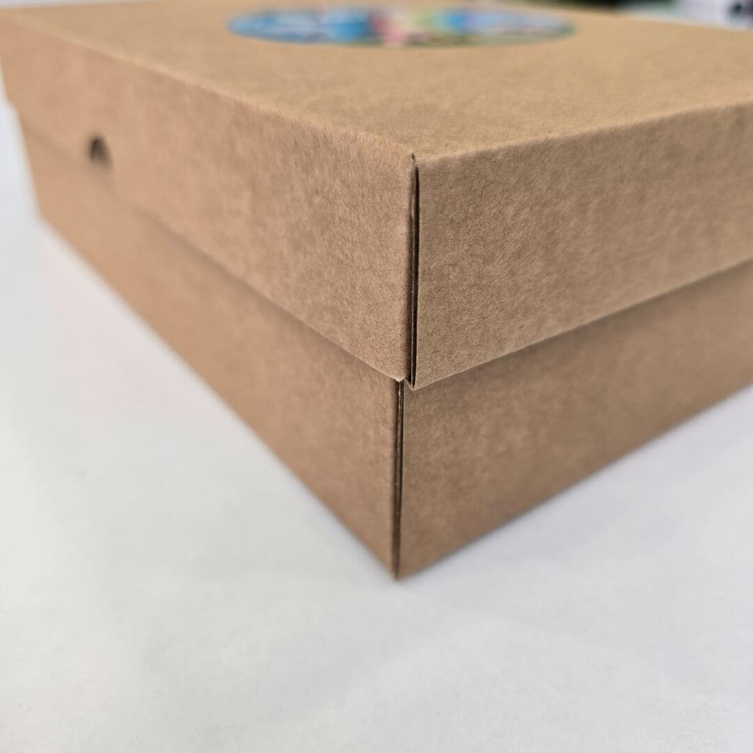 Подаръчна Кутия Дълбока Вивабук А5, размери 22 х 16 х 7 см - Image 5